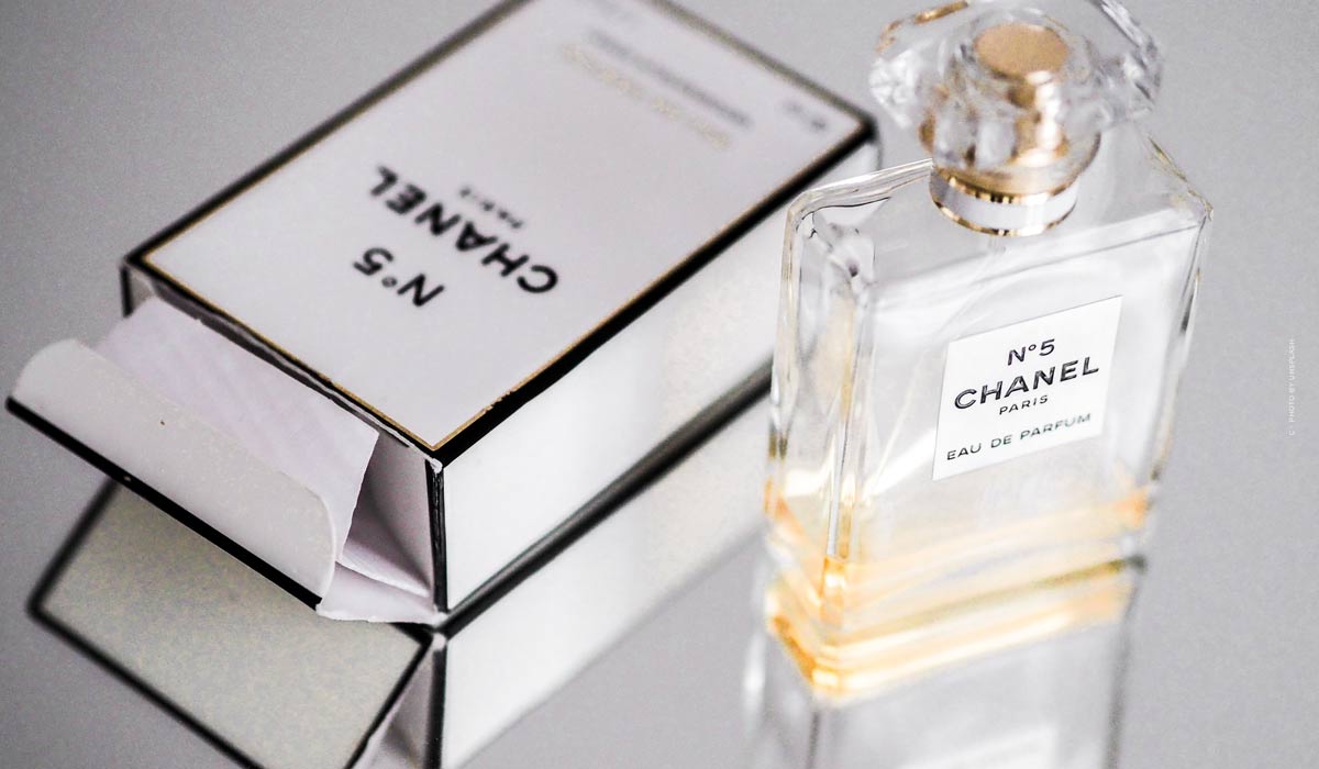 chanel-videos-haute-couture-bag-make-up-fragrance