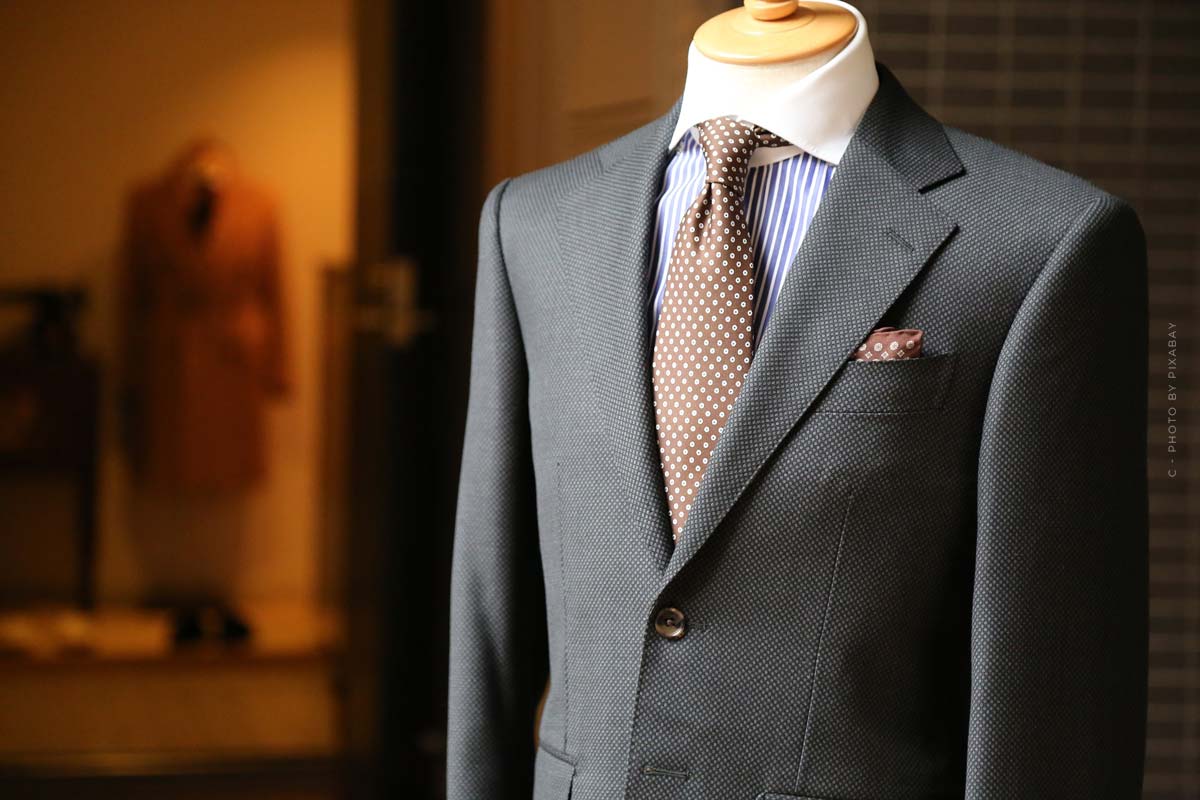 Thom-Browne-Designer-Mode-Luxusmarke-Anzug-Business-Herrenmode-Laden